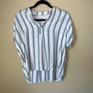 Thread & Supply Women’s Striped Short Sleeve Blouse Size S